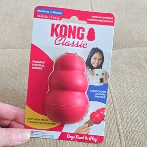 KONG Classic Dog Toy - Red (Medium)